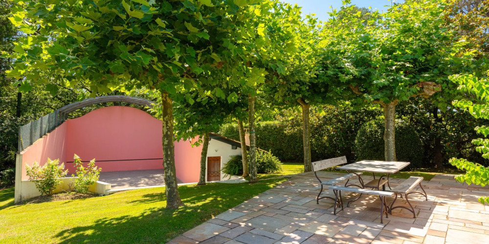 maison à URRUGNE (64122)