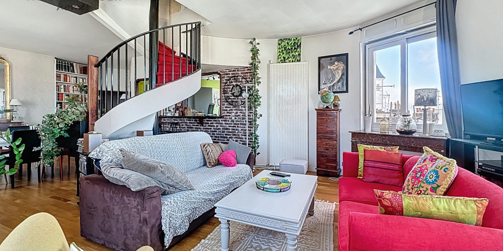 appartement à PAU (64000)