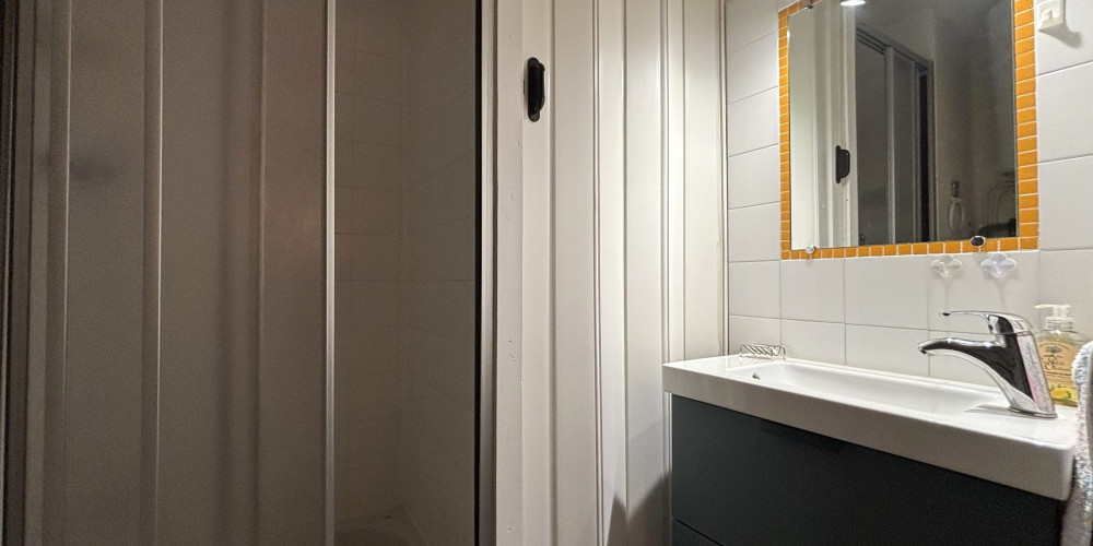 appartement à CAMPAN (65710)