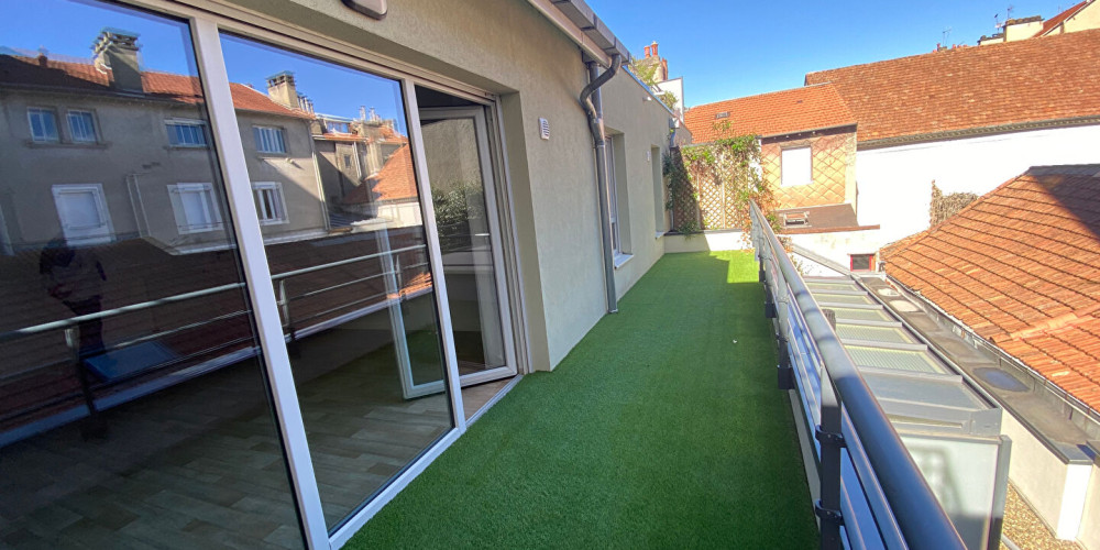 appartement à PAU (64000)