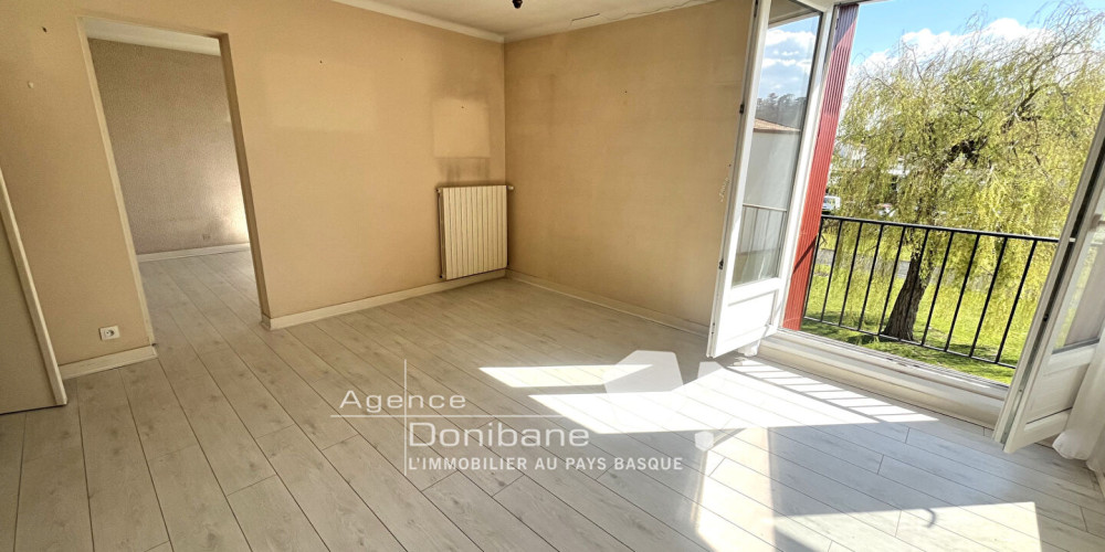 appartement à URRUGNE (64122)