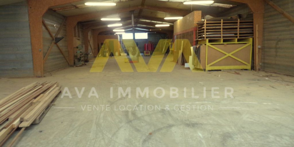 local commercial à ARAUJUZON (64190)