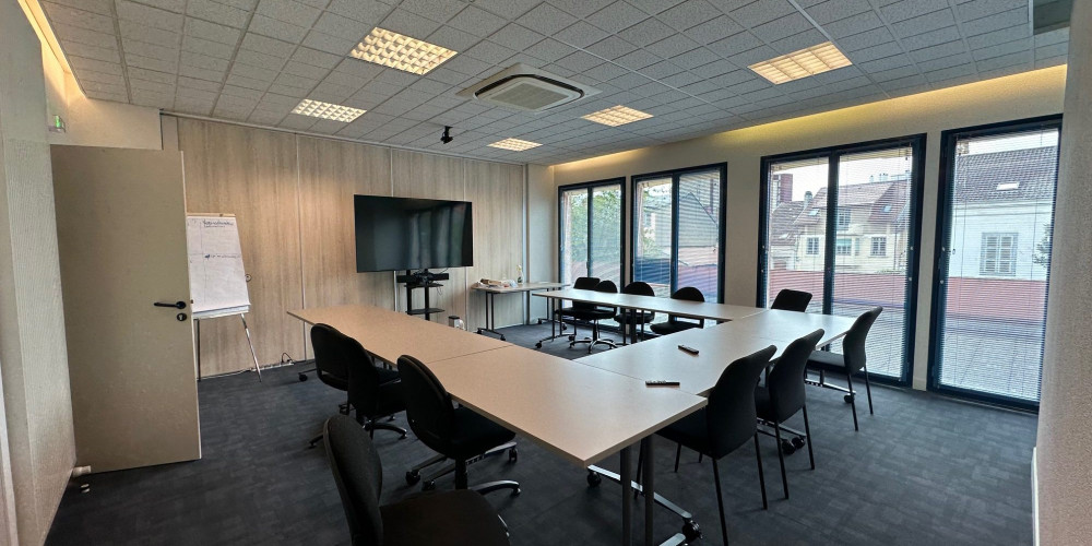 local commercial à TARBES (65000)