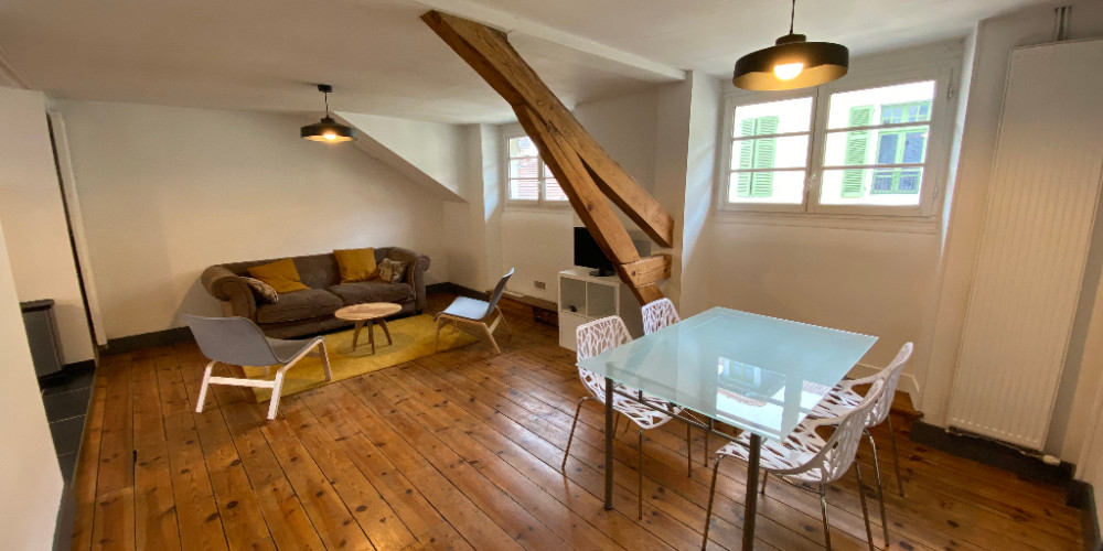 appartement à PAU (64000)