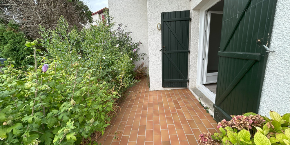 appartement à URRUGNE (64122)