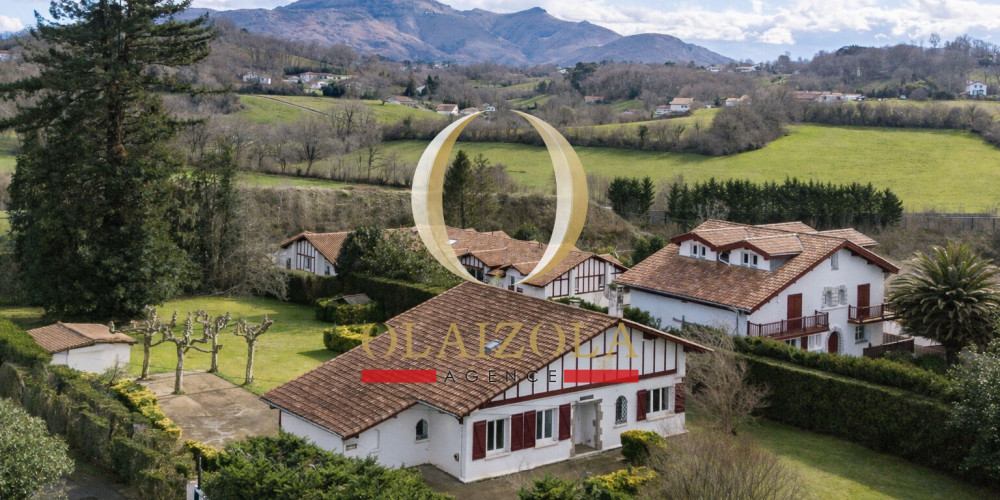 maison à URRUGNE (64122)