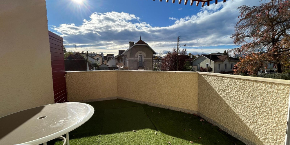 appartement à PAU (64000)