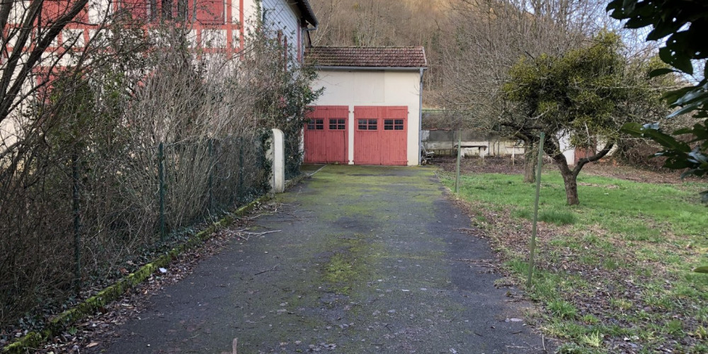 maison à HECHES (65250)