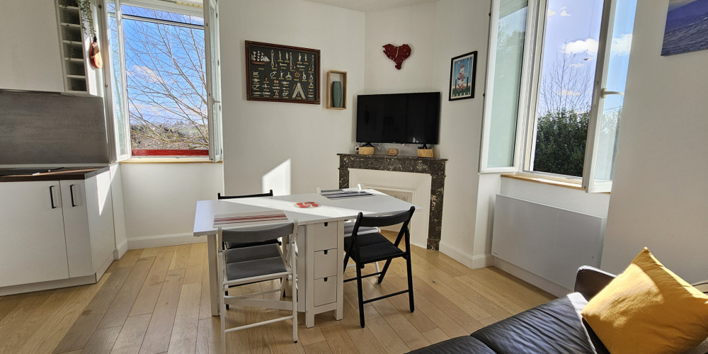 appartement à ARBONNE (64210)