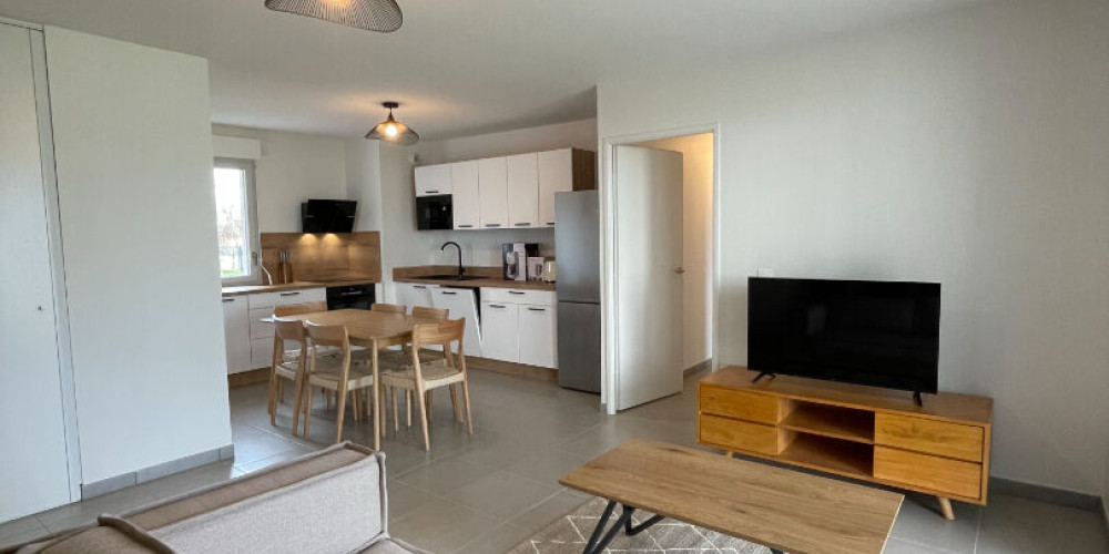 appartement à LONS (64140)