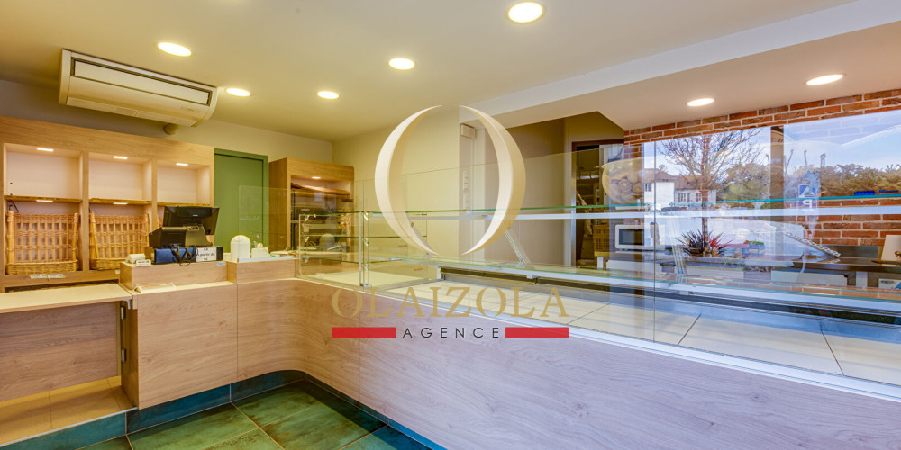 fond de commerce à ARBONNE (64210)