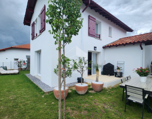 maison  GUICHE