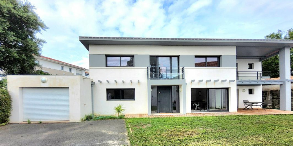 maison à ANGLET (64600)