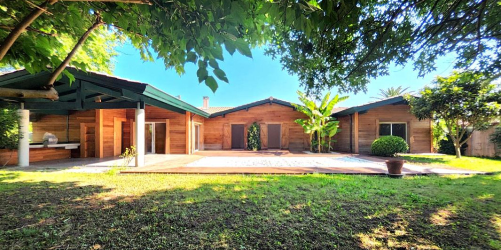 maison à BIDART (64210)