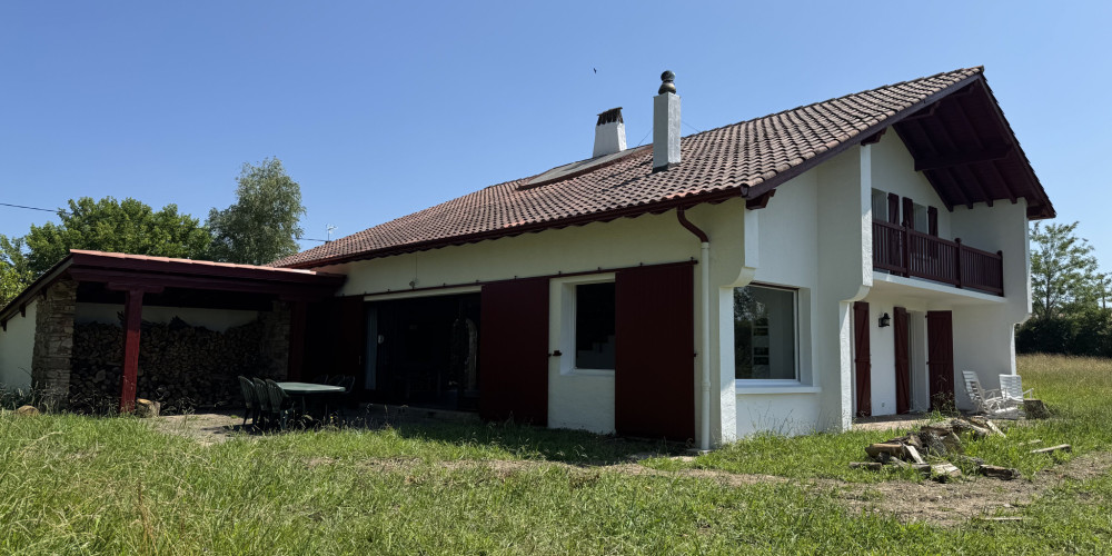 maison à ASCAIN (64310)