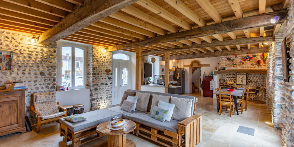 maison à ARTAGNAN (65500)