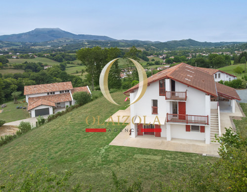 maison  ST PEE SUR NIVELLE