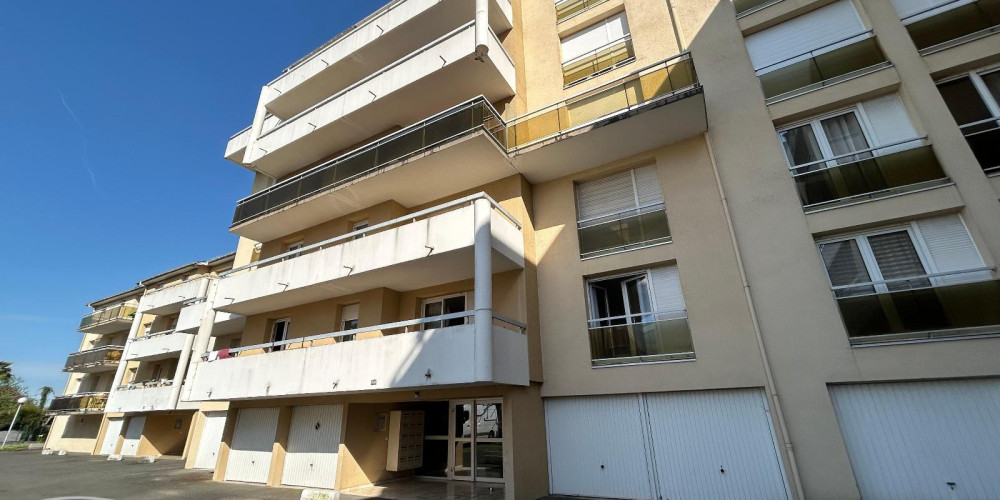 appartement à PAU (64000)