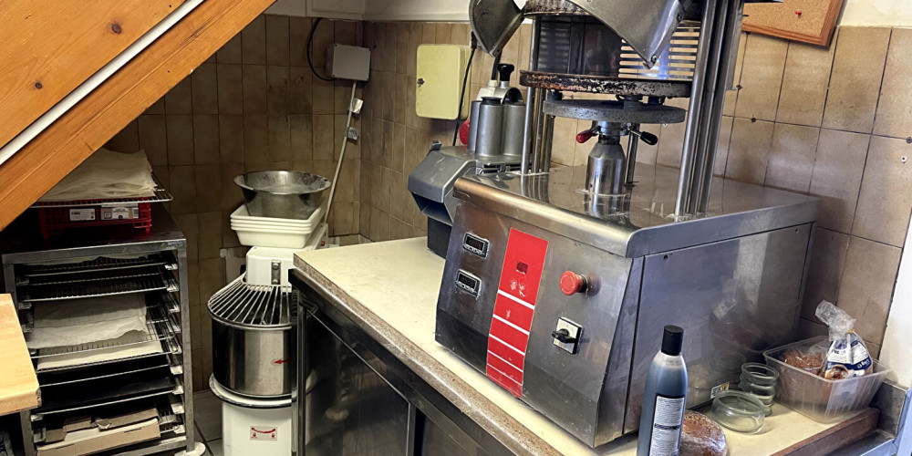 fond de commerce à ST JEAN DE LUZ (64500)