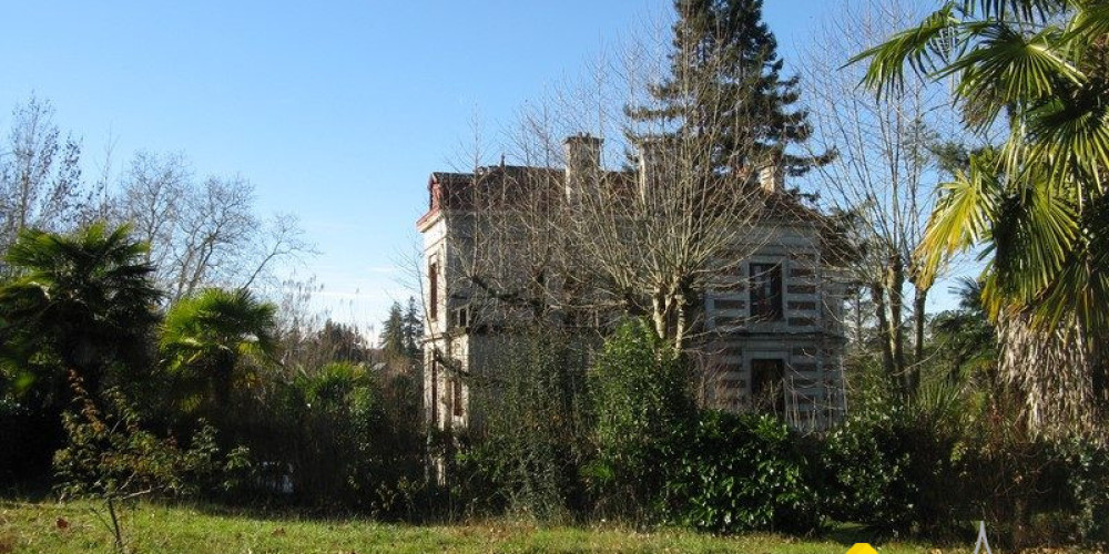 maison à SALIES DE BEARN (64270)