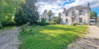 maison à PAU (64000)