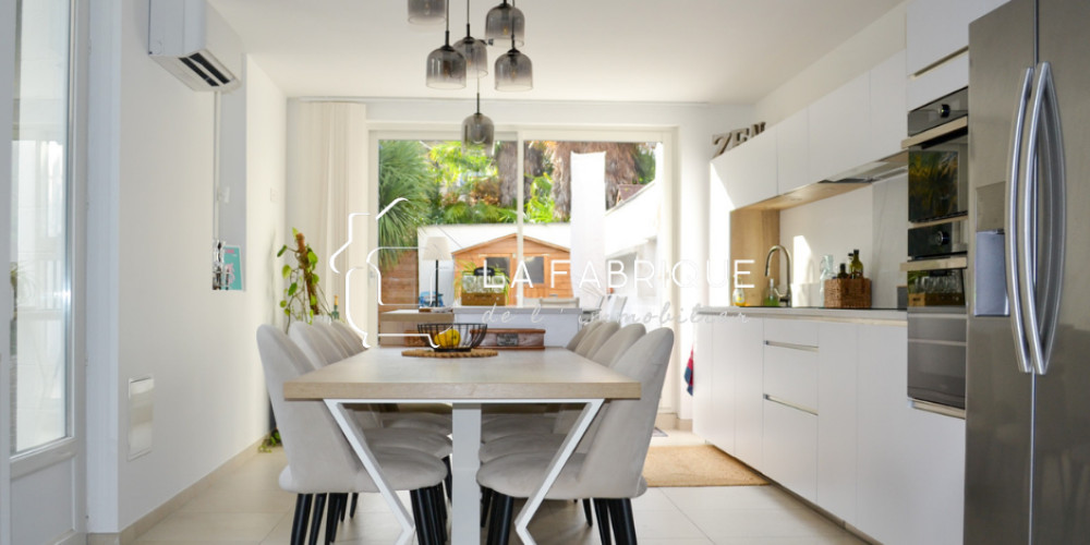 maison à PAU (64000)