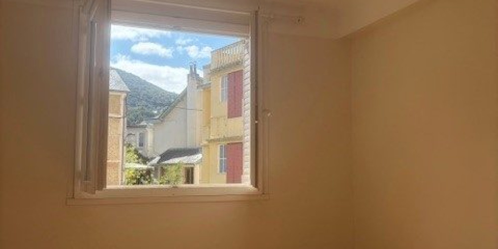 appartement à BAGNERES DE BIGORRE (65200)