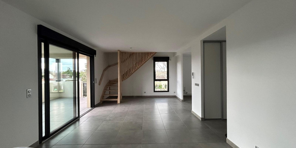 appartement à BIZANOS (64320)