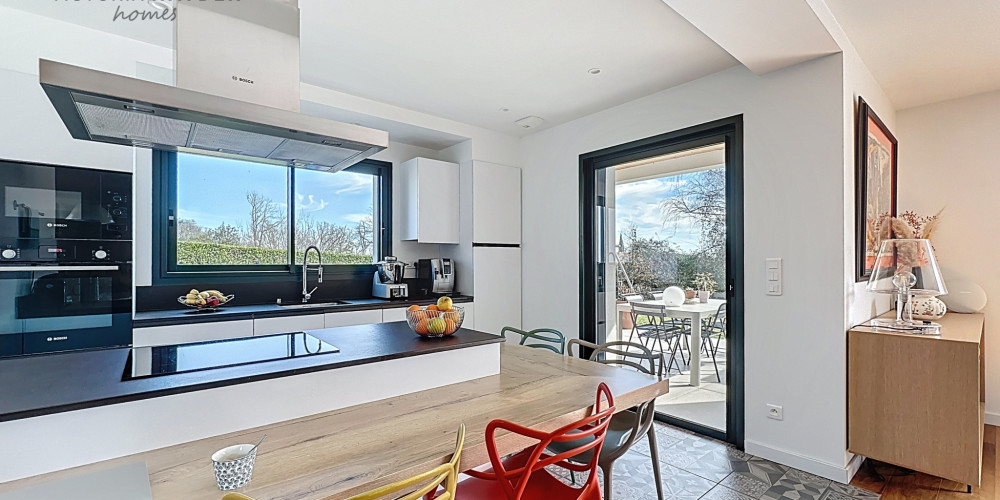 maison à SAUVAGNON (64230)