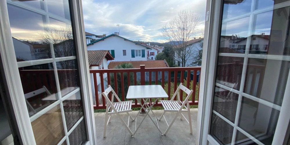 appartement à URRUGNE (64122)