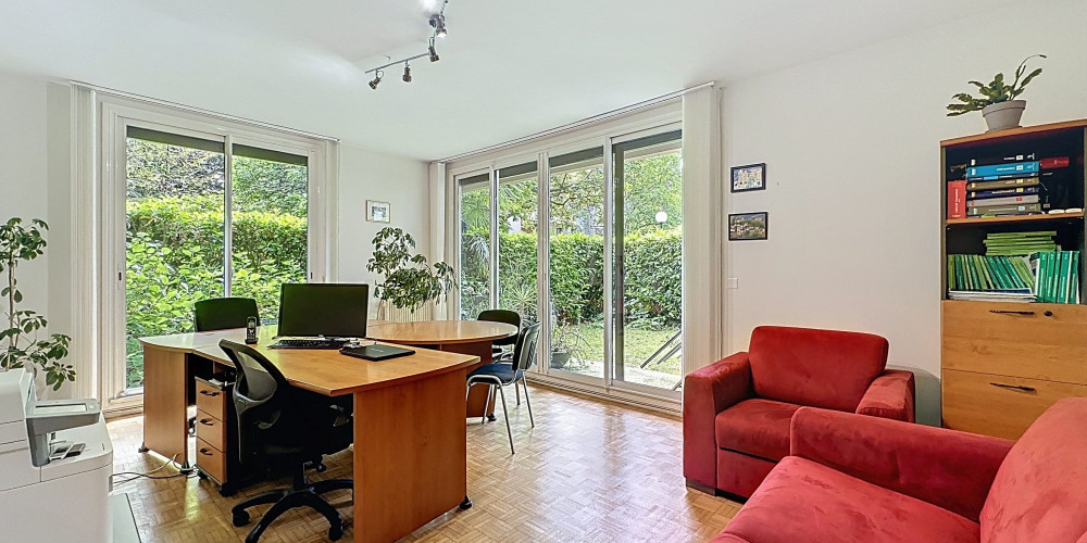 appartement à PAU (64000)