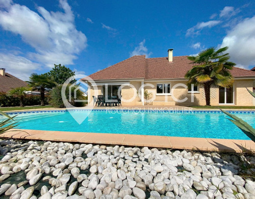 maison  MORLAAS