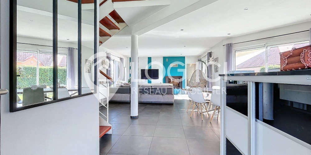 maison à DENGUIN (64230)