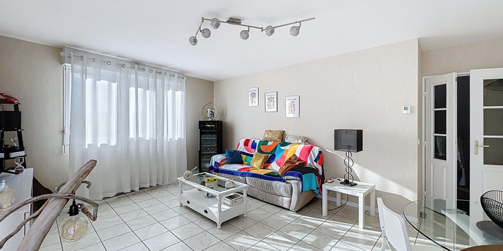 appartement à PAU (64000)