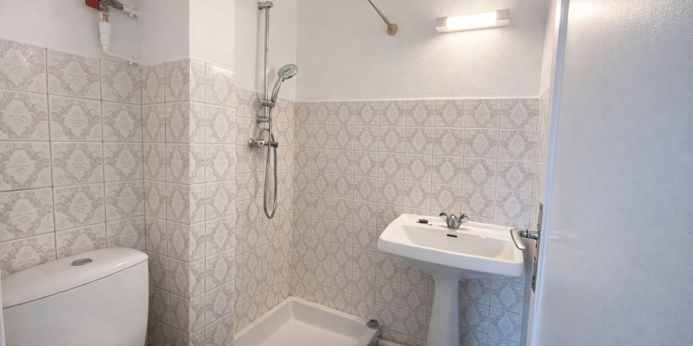 appartement à PAU (64000)