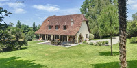 maison à PAU (64000)