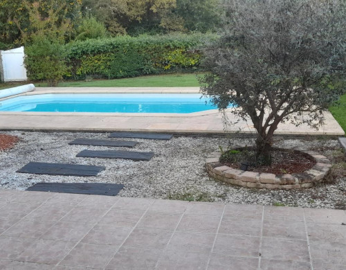 maison  SERRES CASTET