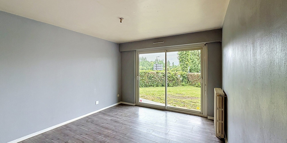 appartement à PAU (64000)
