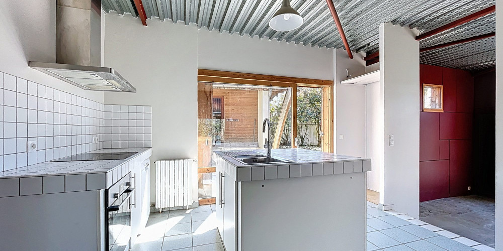 maison à PAU (64000)