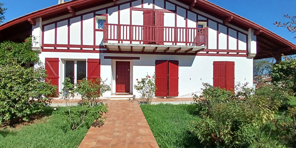 maison à CIBOURE (64500)