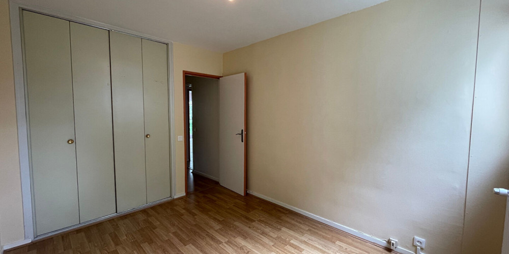 appartement à PAU (64000)