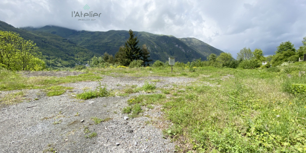 terrain à ST LARY SOULAN (65170)