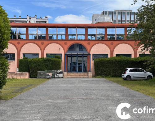 local commercial  TARBES