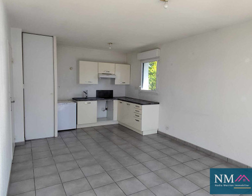appartement  ST PIERRE D IRUBE
