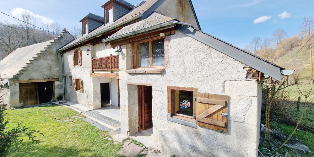 maison à CAMPAN (65710)