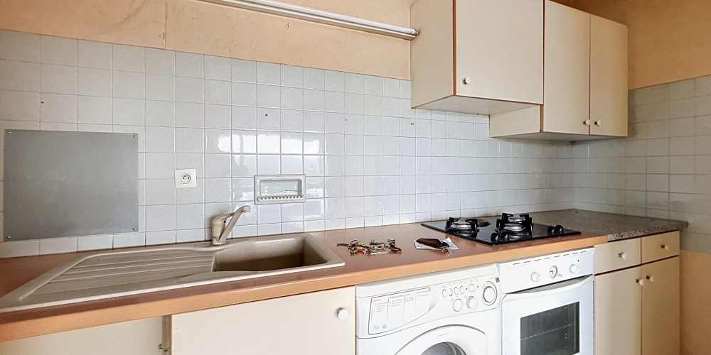 appartement à PAU (64000)
