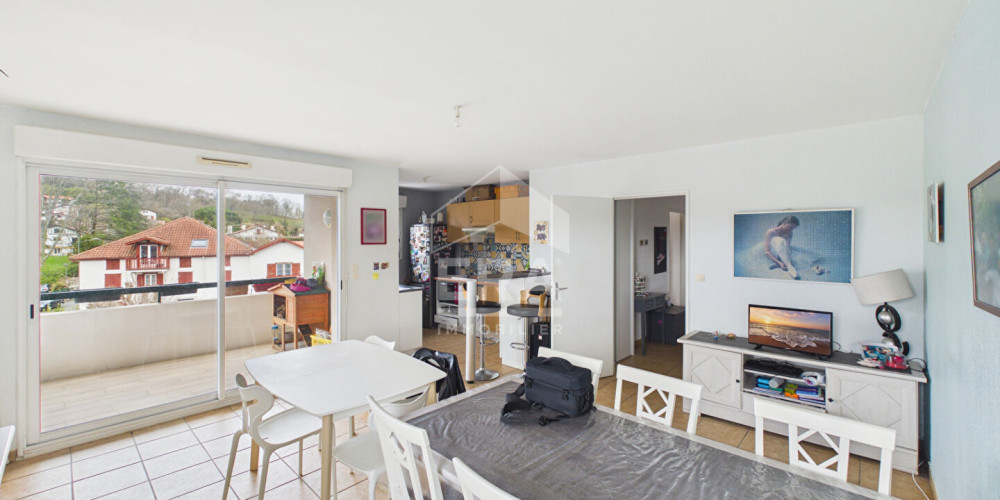 appartement à HASPARREN (64240)