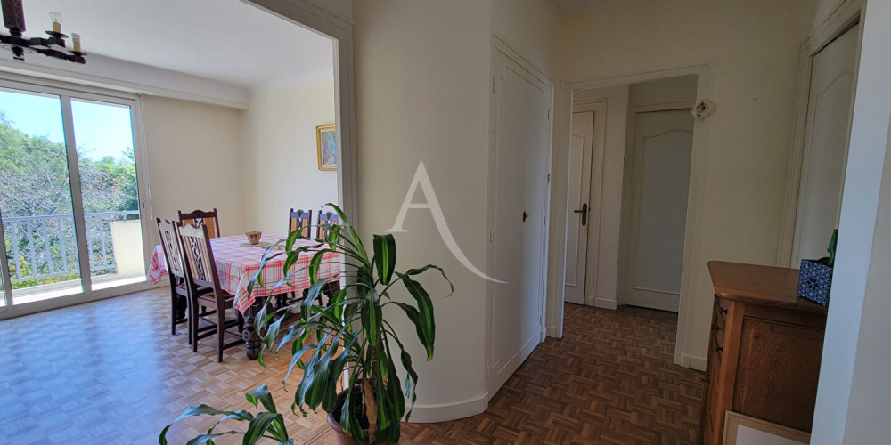appartement à PAU (64000)