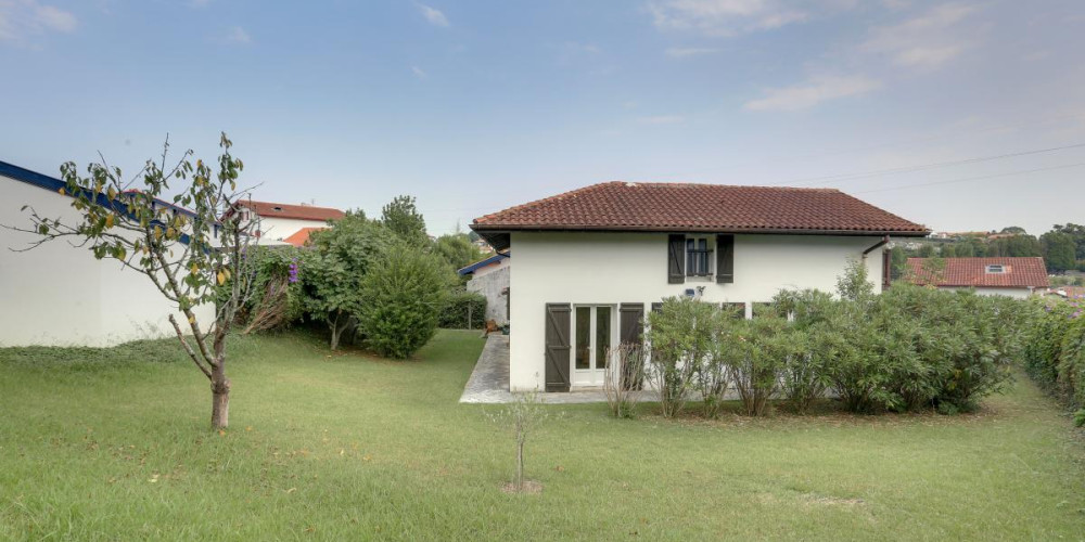 maison à ST JEAN DE LUZ (64500)