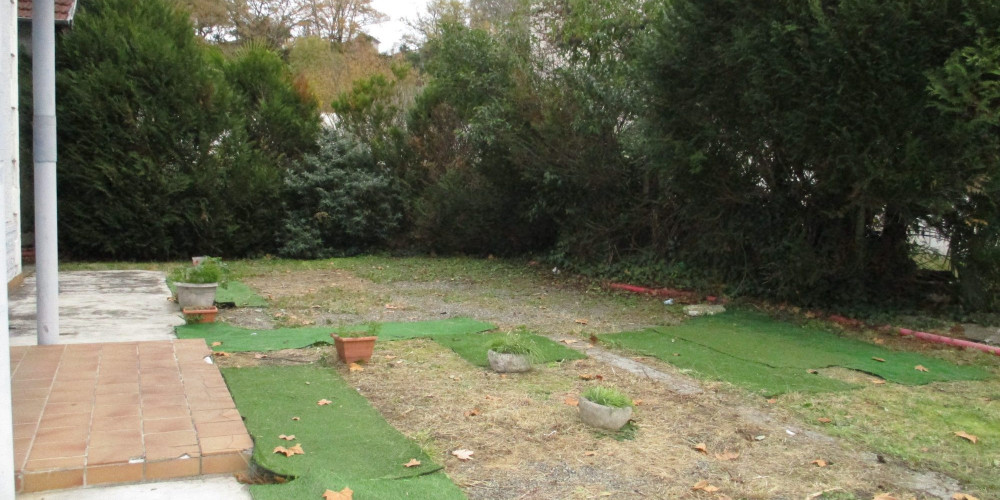 terrain à BILLERE (64140)